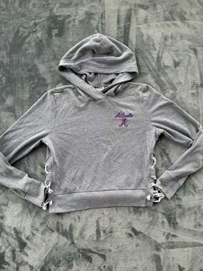 PINK Victoria's Secret x MLB Atlanta Braves Lace-Up Side Pullover Hoodie